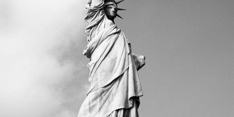 域名注册中的商标法：如何避免侵权并成功注册与品牌相关的域名